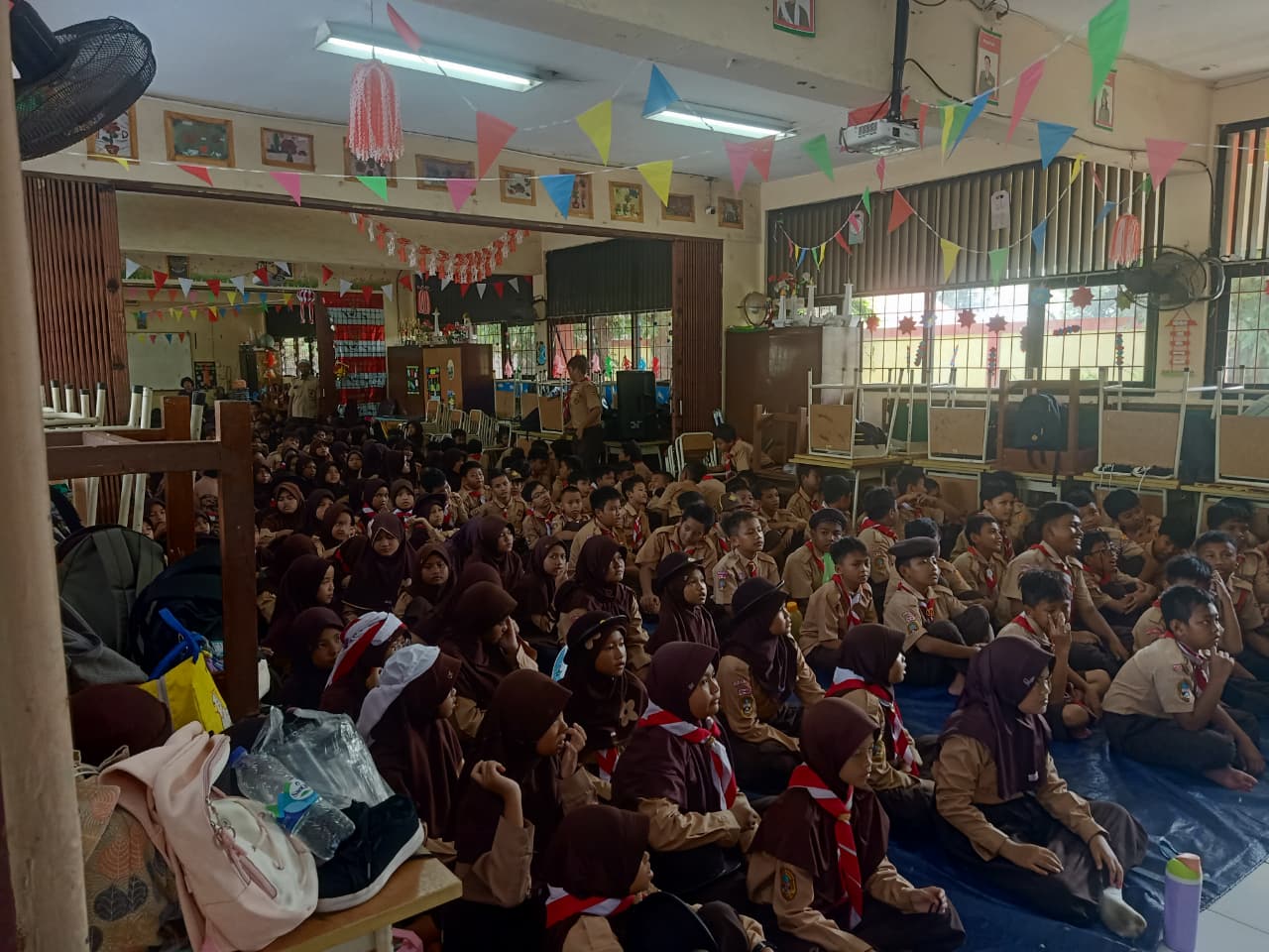 Wisata LiterAsyik Ke SDN Rambutan 02
